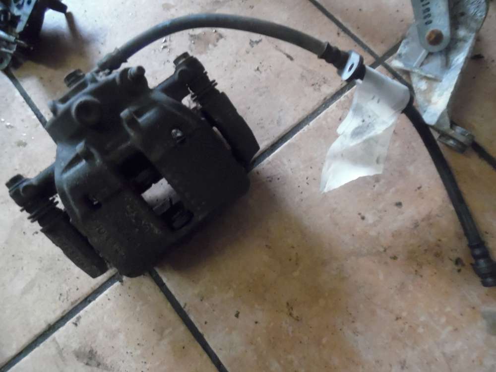Mitsubishi Colt Z30 Bremssattel Sattel Vorne Links