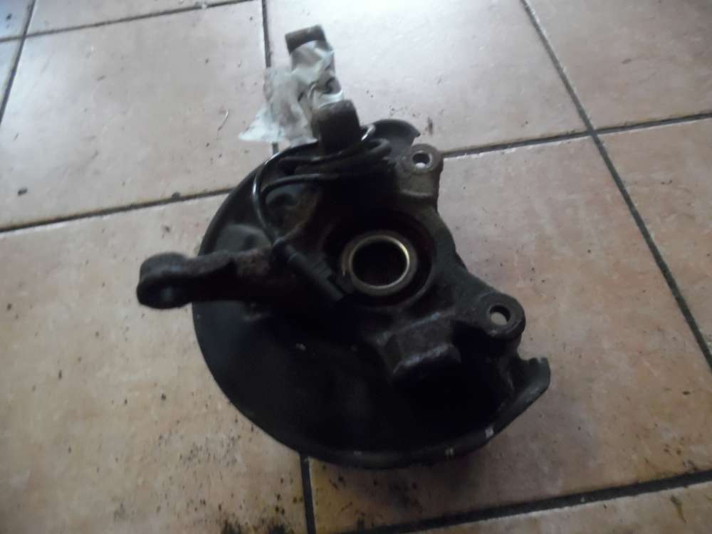 Mitsubishi Colt Z30 Achsschenkel Radnabe Vorne Links