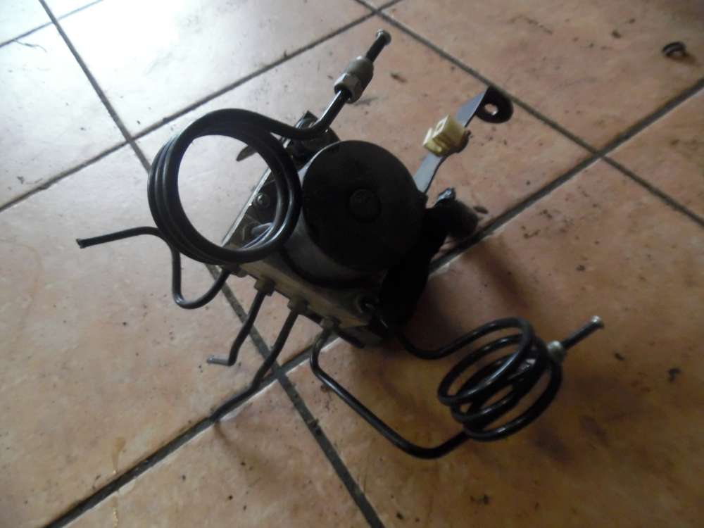 Mitsubishi Colt CZ3 ABS Steuergert Hydraulikblock 