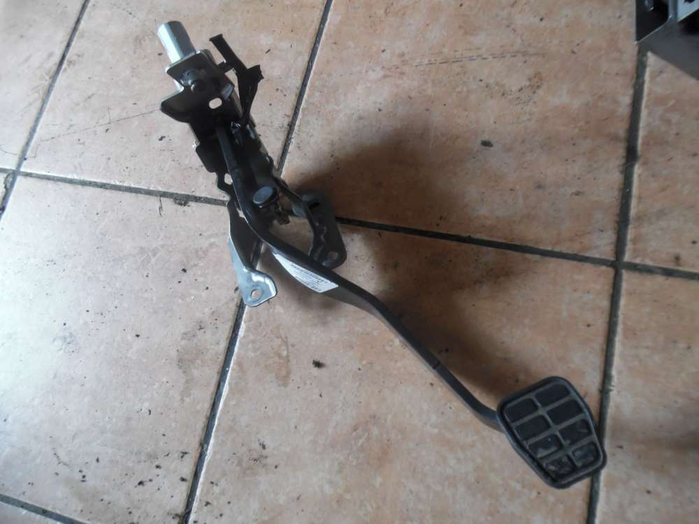 Mitsubishi Colt Pedal Bremspedal 4620A036 