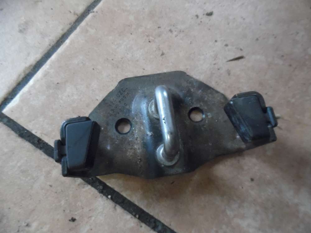 Opel Zafira B Heckklappenfanghaken Schliekeil 