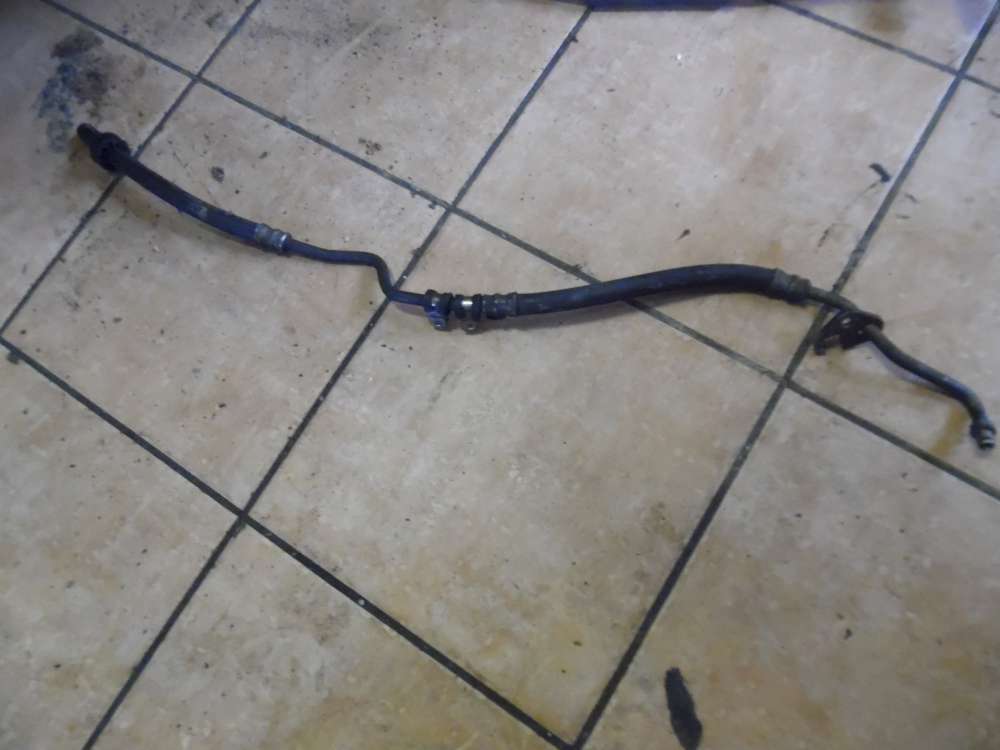 Mercedes-Benz C-Klasse W203 Servoschlauch Hydraulikleitung