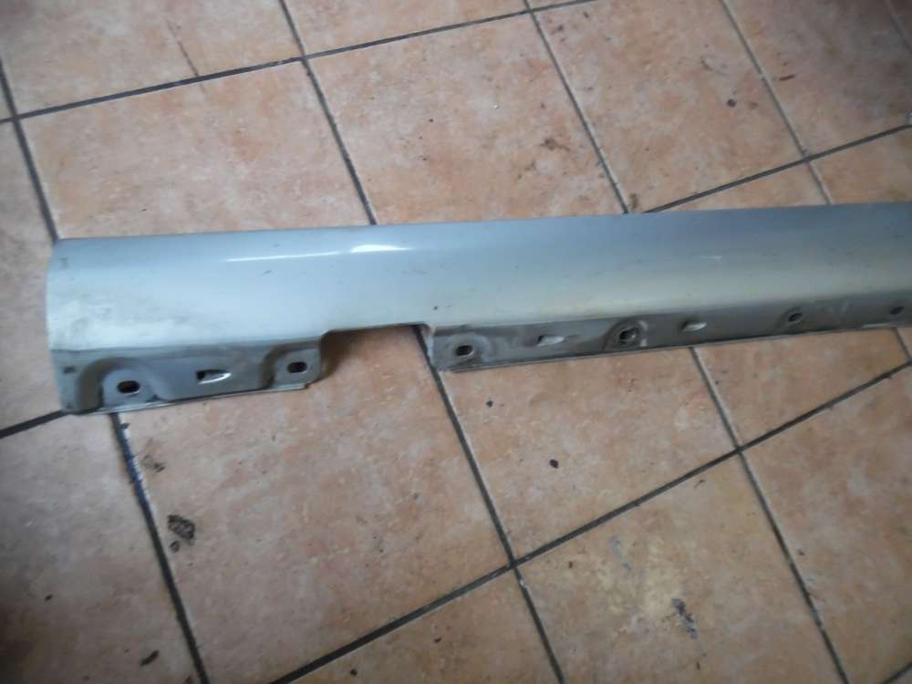 Mercedes-Benz C-Klasse W203 Abdeckung Seitenschweller Rechts Silber