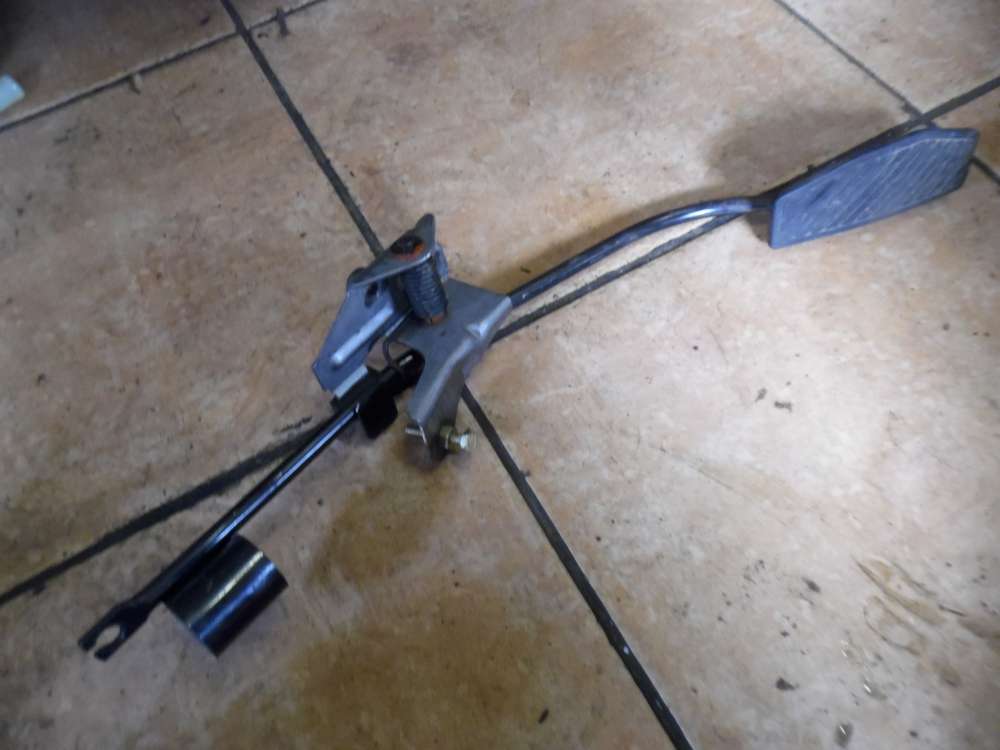 Kia Shuma II Gaspedal Pedale