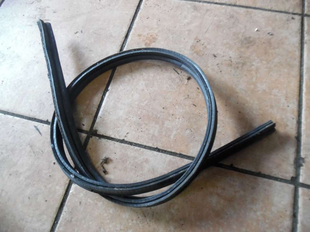 Kia Shuma II Motorhaubendichtung Dichtung 