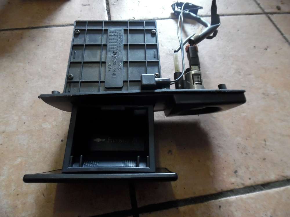 Kia Shuma II Ablagefach Mittelkonsole 0K2S164618