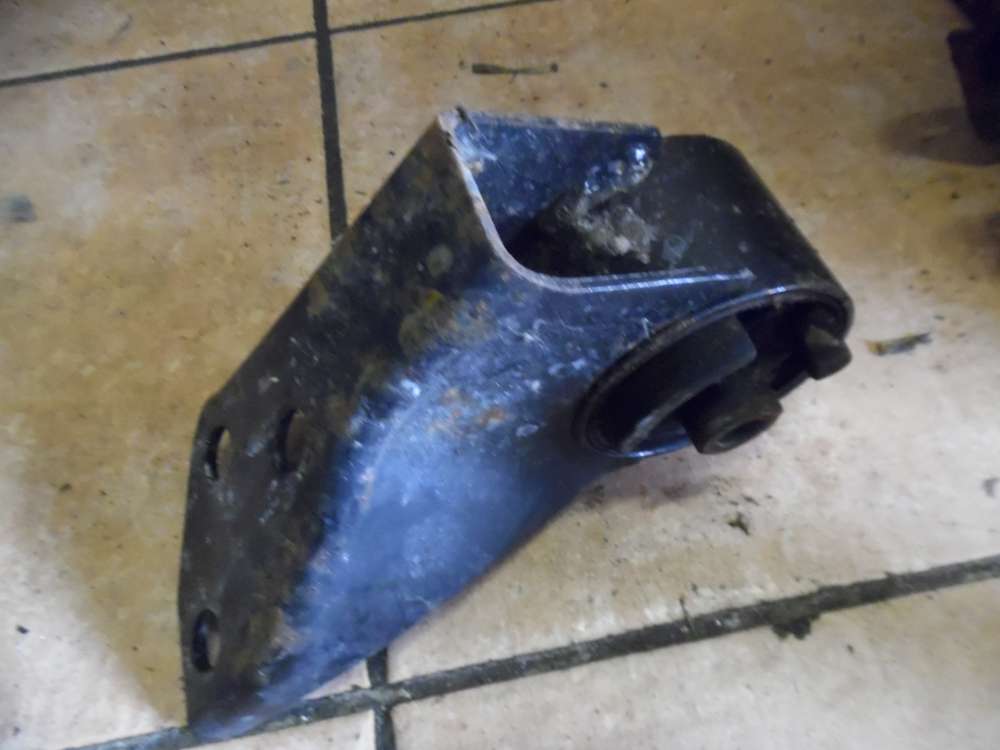 Kia Shuma II 1,6LS Motorhalter Motorlager