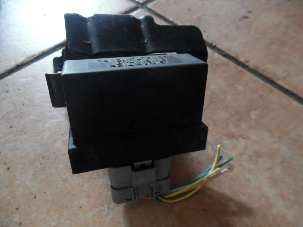 Peugeot 807 Scheinwerfer Relais 9652711280