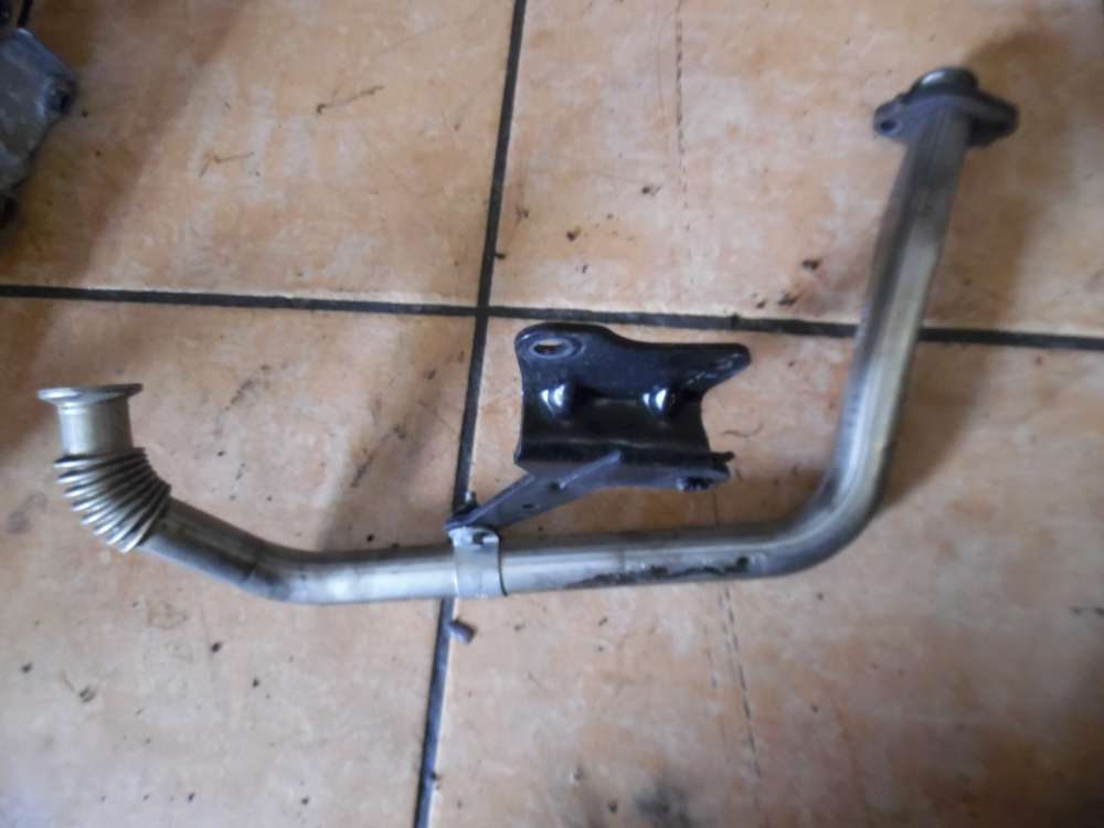 Peugeot 807 AGR Abgasrckfhrung Leitung Schlauch 9639534080