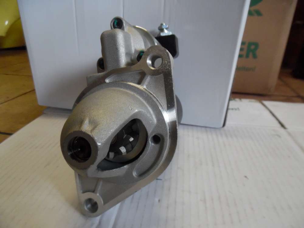 Anlasser Starter 1,1 KW Toyota 0,001,107,440