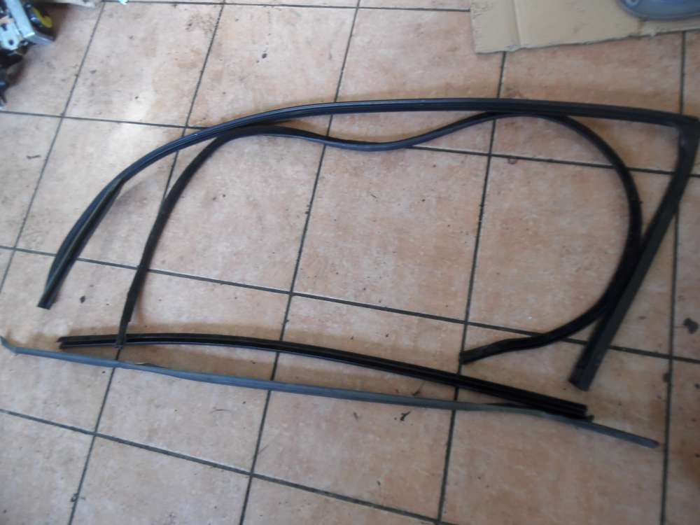 VW Lupo 6X Fensterrahmen Fensterleiste Vorne Rechts 