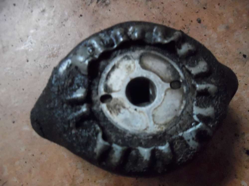 VW Passat 3B 1.9TDI Motorhalter Motorlager