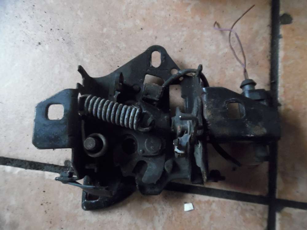 VW Passat 3B Motorhaubenschlo�