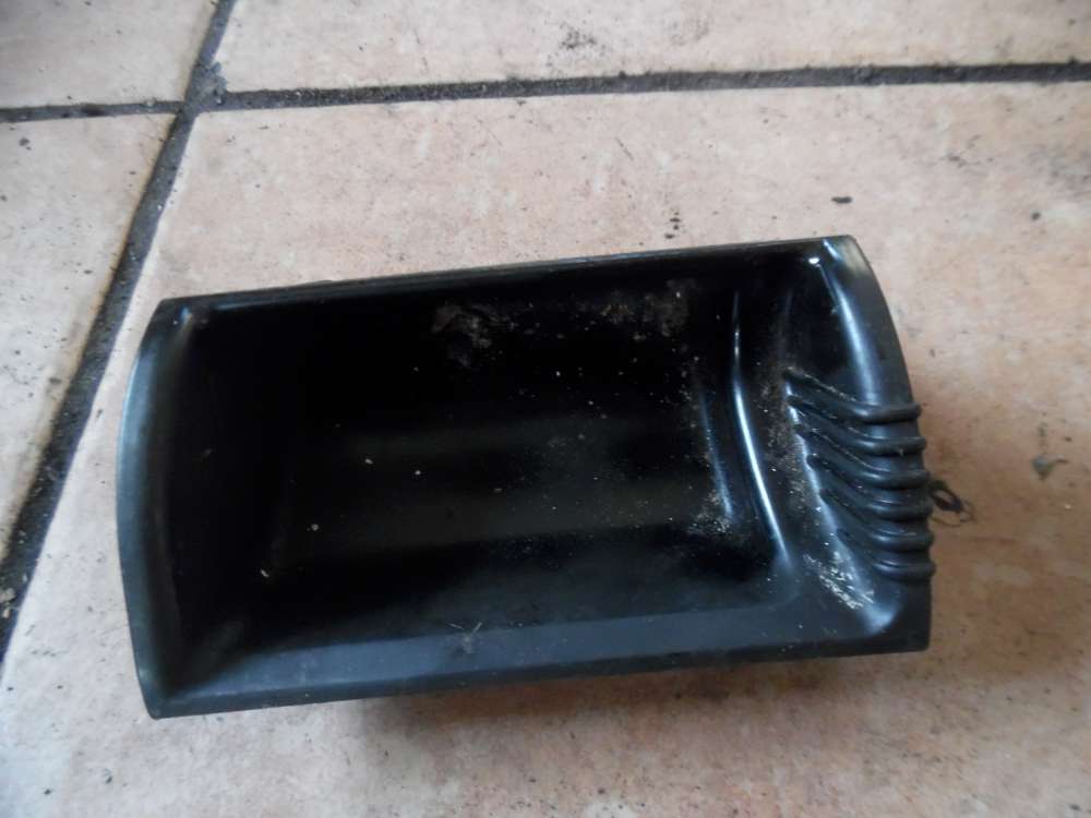 VW Passat 3B Aschenbecher 7M3857989