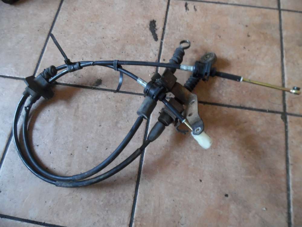 Mitsubishi Carisma Schaltkulisse Bowdenzug 