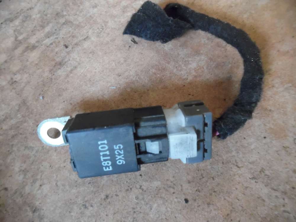 Mitsubishi Carisma Relais