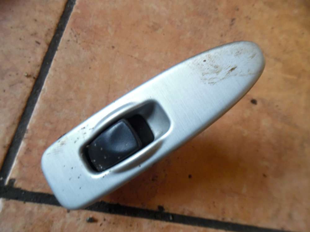 Mitsubishi Carisma Fensterheberschalter Schalter 