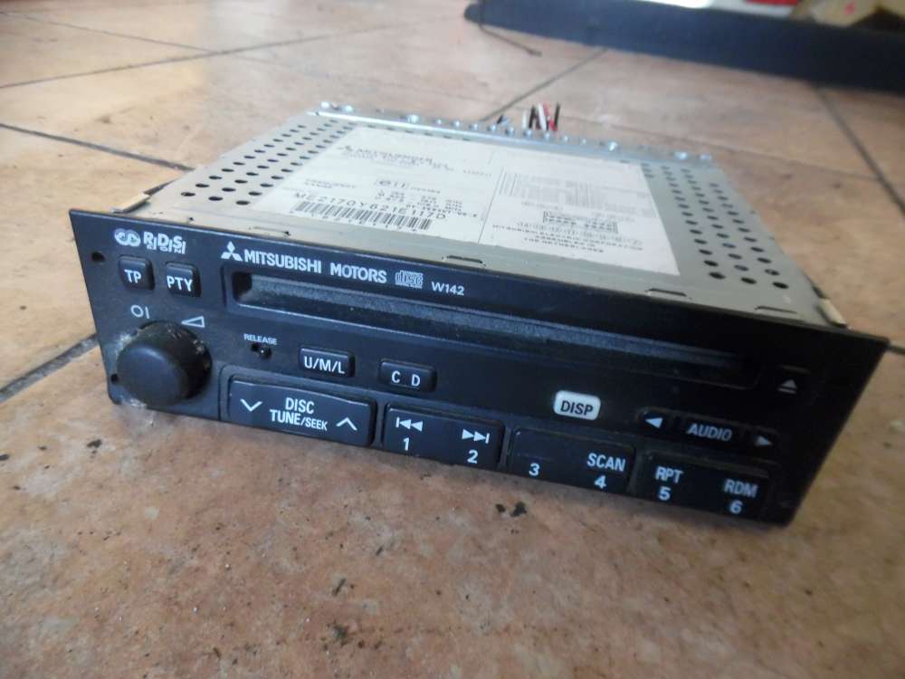 Mitsubishi Carisma Radio CD-Player MZ594636