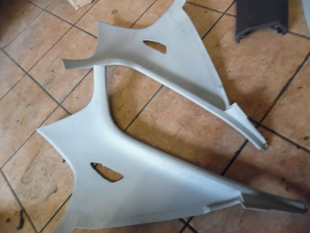 Mitsubishi Carisma Abdeckung D-S�ule Verkleidung  