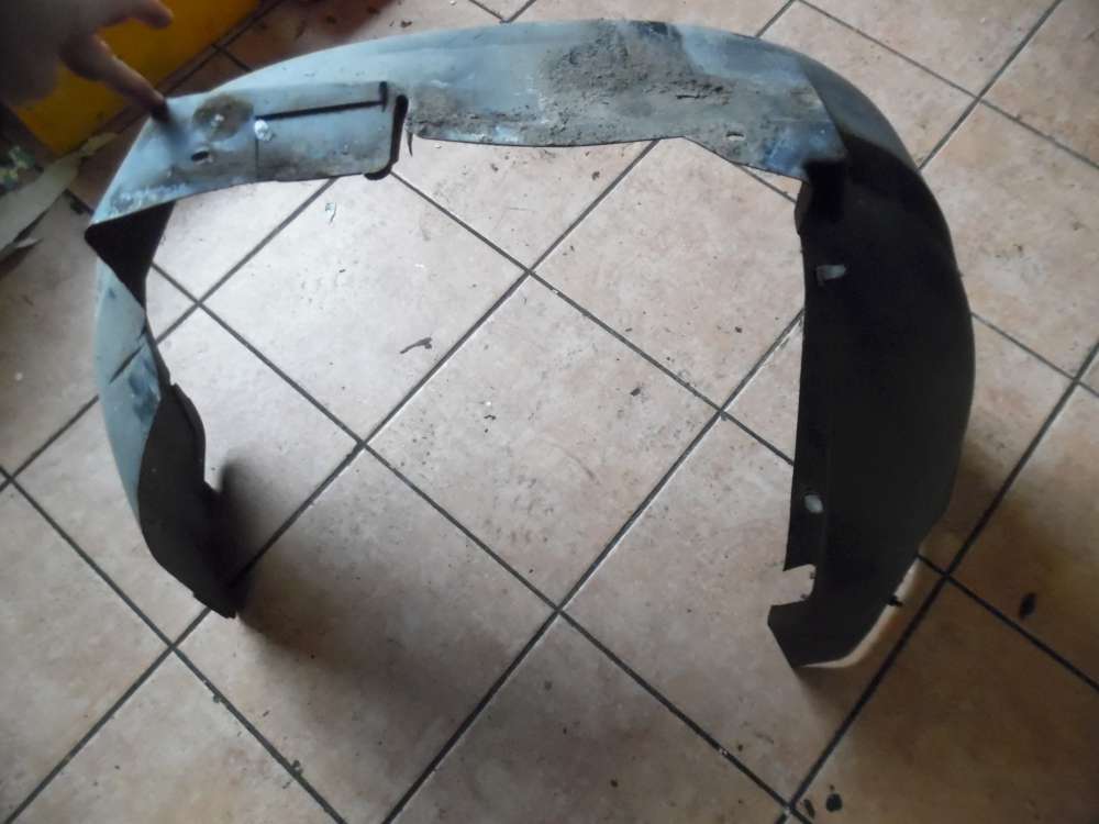 Audi A4 B5 Radhausverkleidung Radhaus Vorne Links 8D0821171