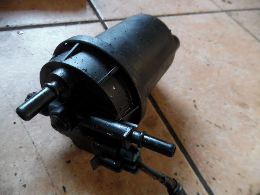 Renault Espace IV 3.0 Diesel Kraftstofffilter Geh�use 8200780950