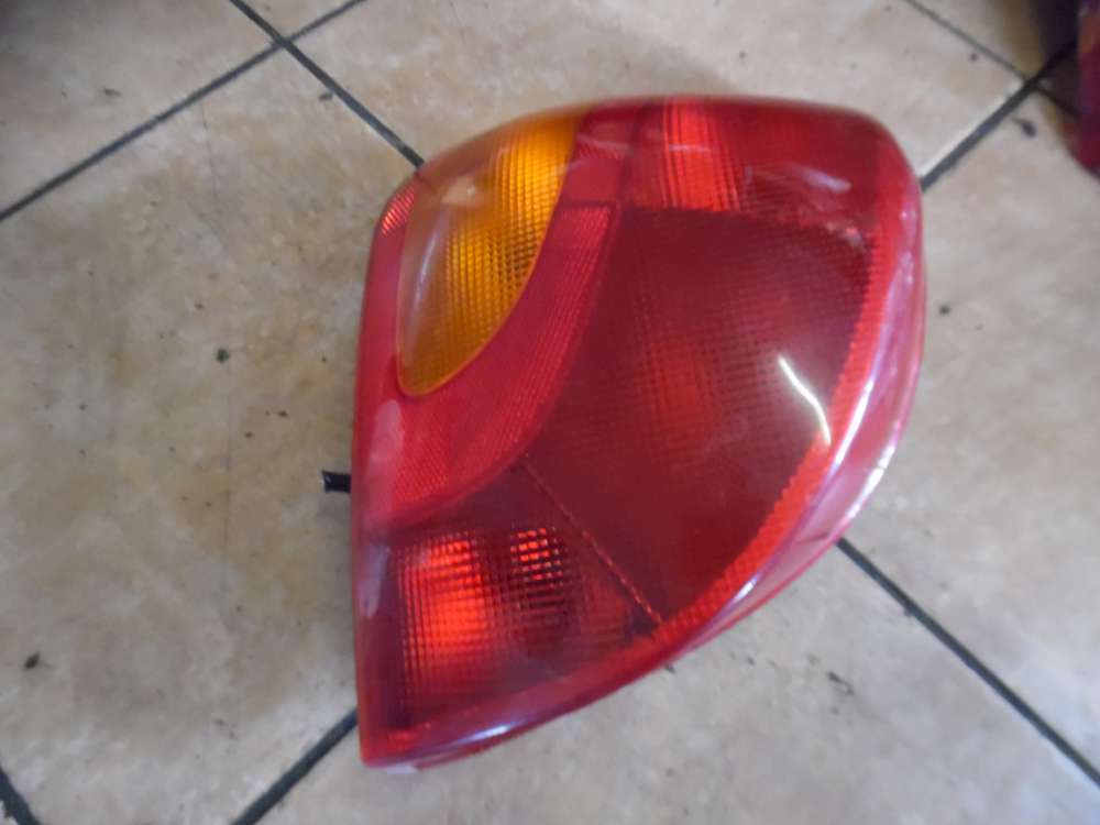 Ford Fiesta IV R�cklicht R�ckleuchte Hinten Links 96FG13N004