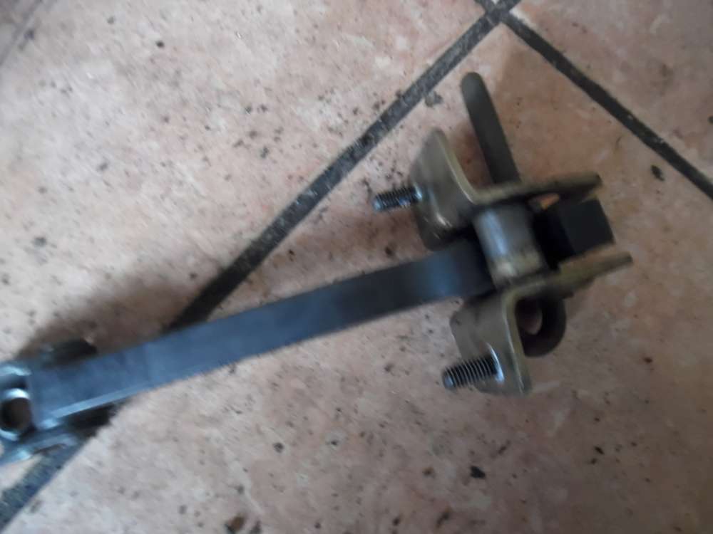 Volvo V70 II T�rfeststeller T�rfangband Hinten Links 8650061