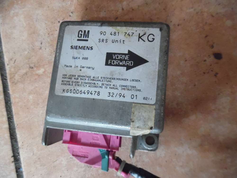 Opel Corsa B Airbagsteuerger�t 90481747 KG