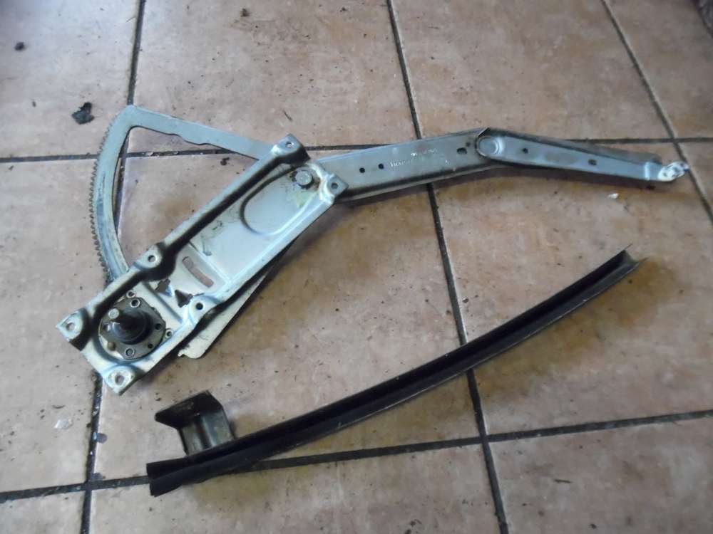 Opel Corsa B 3-T�rer Fensterheber manuelle Vorne Links 90388865