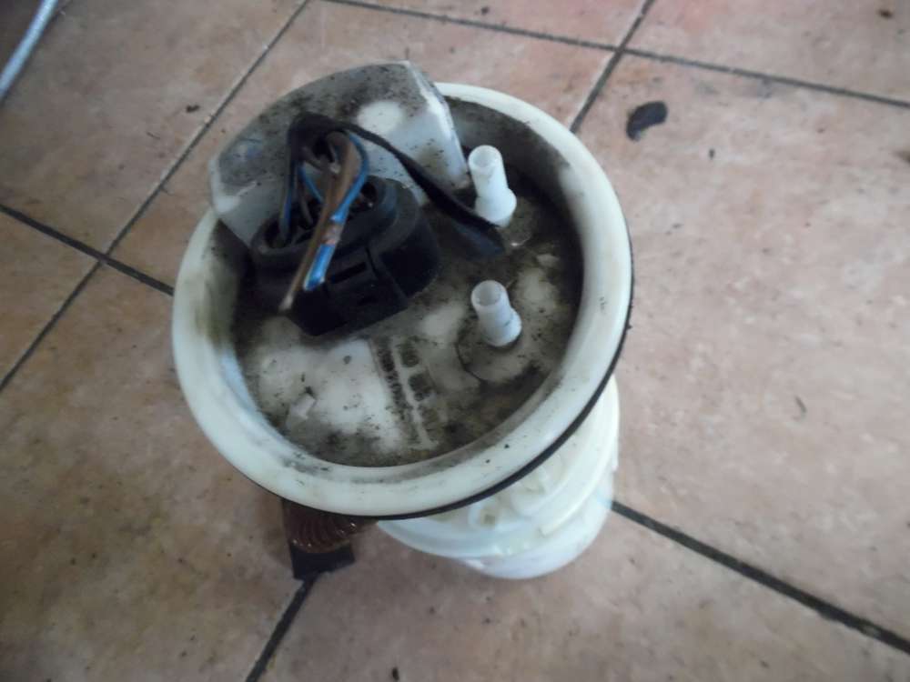 VW Polo 9N 1,2 Kraftstoffpumpe Benzinpumpe 6Q0919051