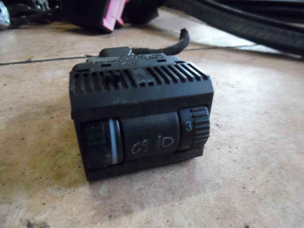 VW Polo 9N LWR-Schalter Leuchtweitenverstellung 6Q0941333C