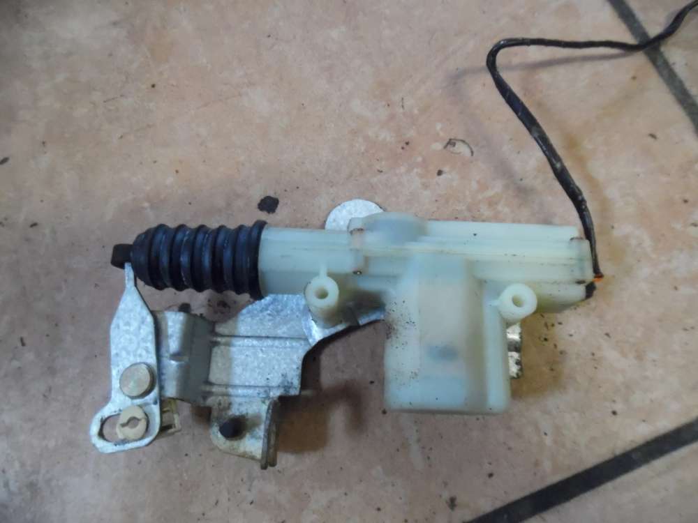 Ford Fiesta IV Stellmotor Heckklappe V97FB-432A98-AA