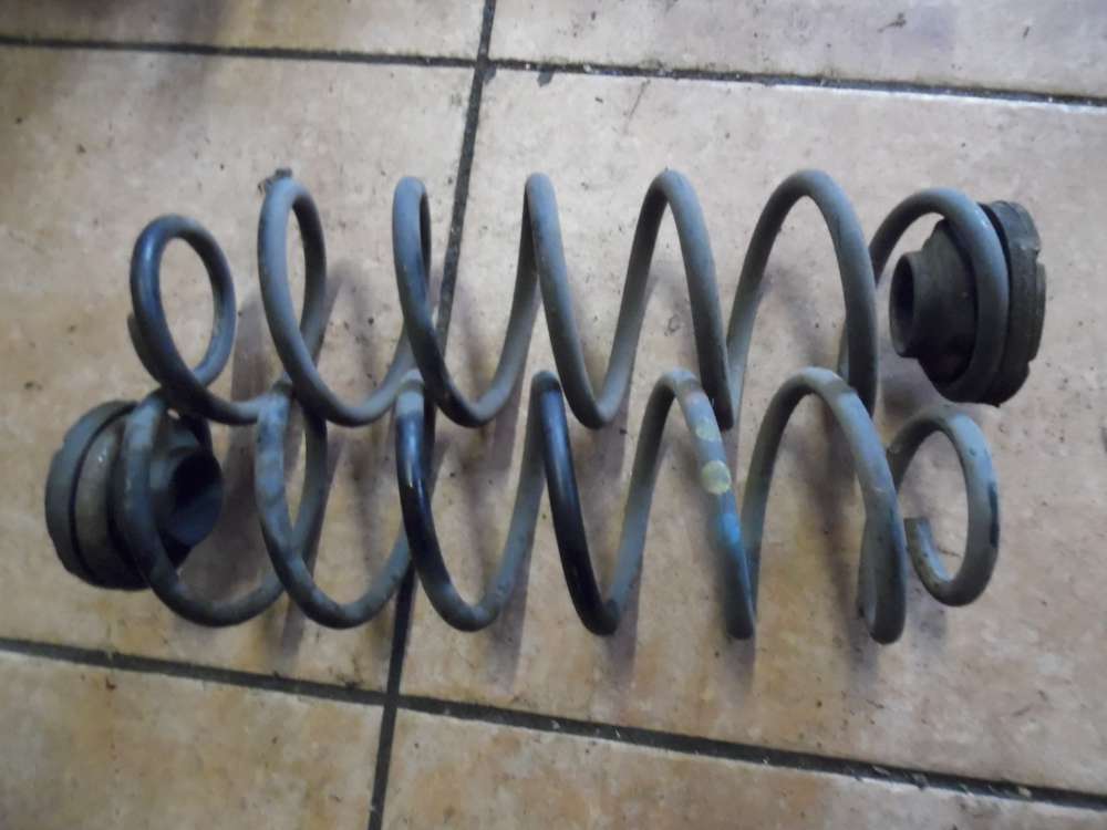 VW Polo 9N Feder Fahrwerksfeder Hinten 
