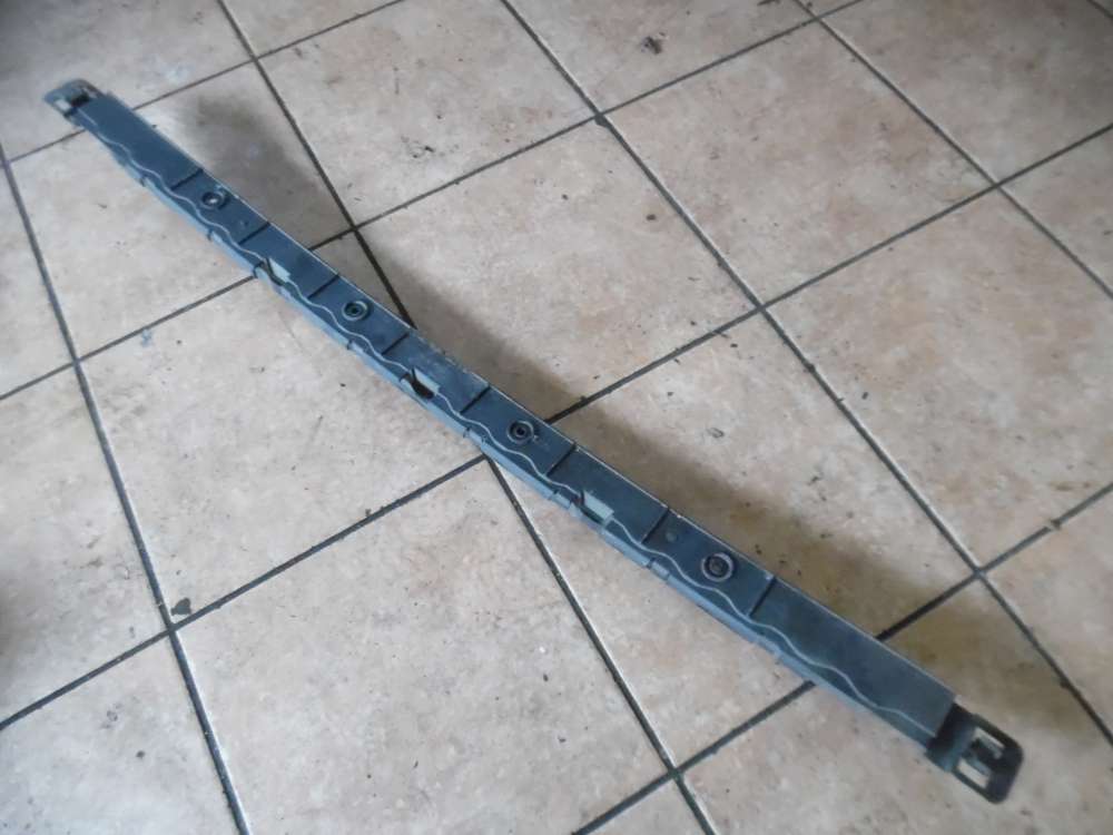 VW Polo 9N Halter Sto�stangenhalter Hinten Mitte 6Q6807863