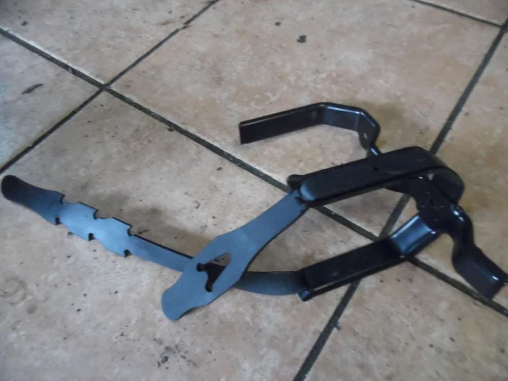 VW Polo 9N Halterung