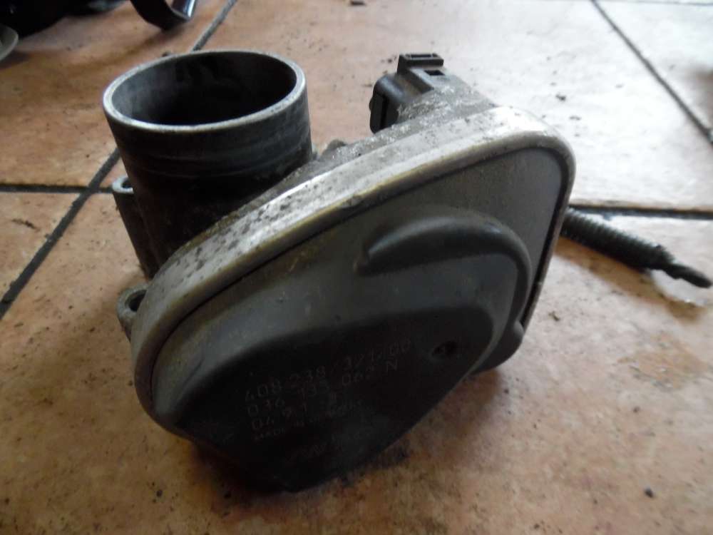 VW Polo 9N Drosselklappe 036133062N