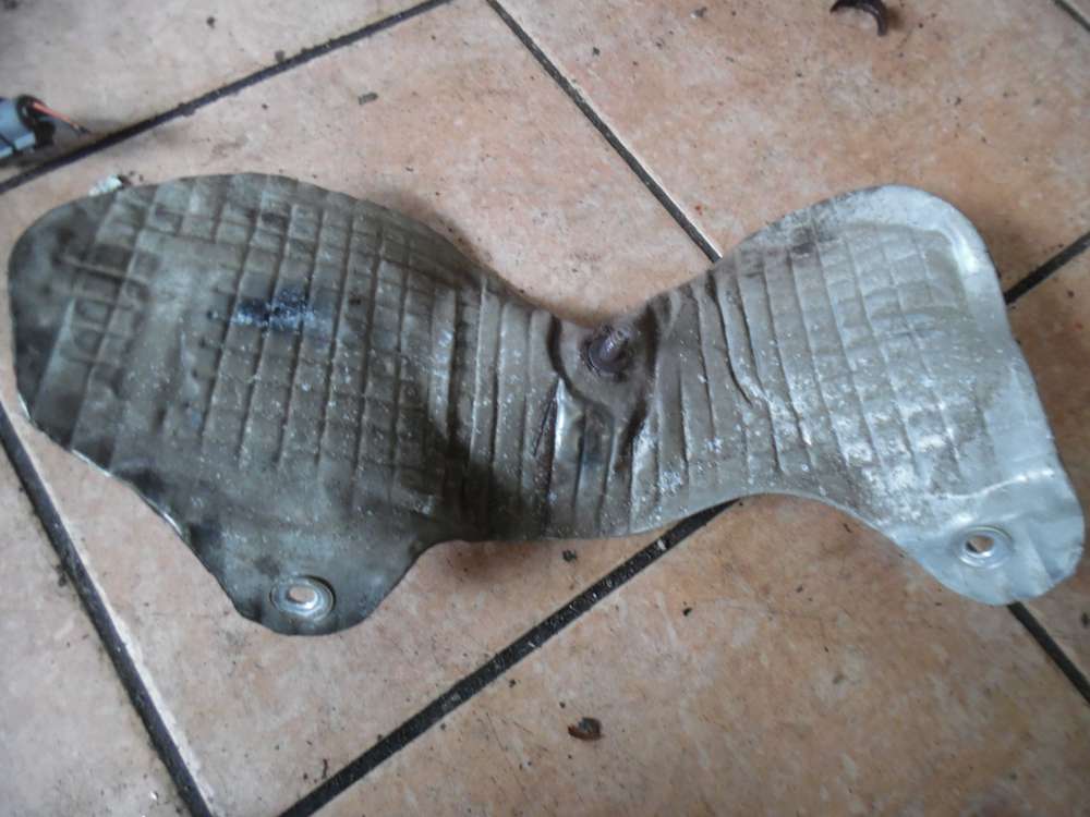 Chrysler PT Cruiser 2,0 Hitzeschutzblech 04794457AA
