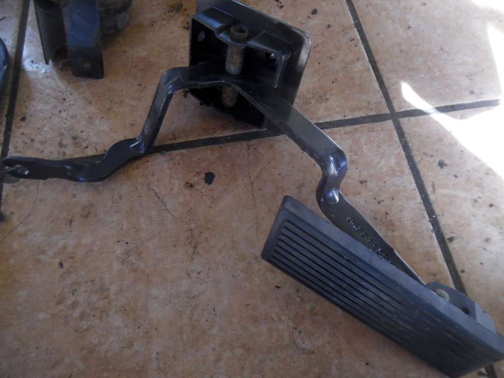 Chrysler PT Cruiser Gaspedal 04891159AA