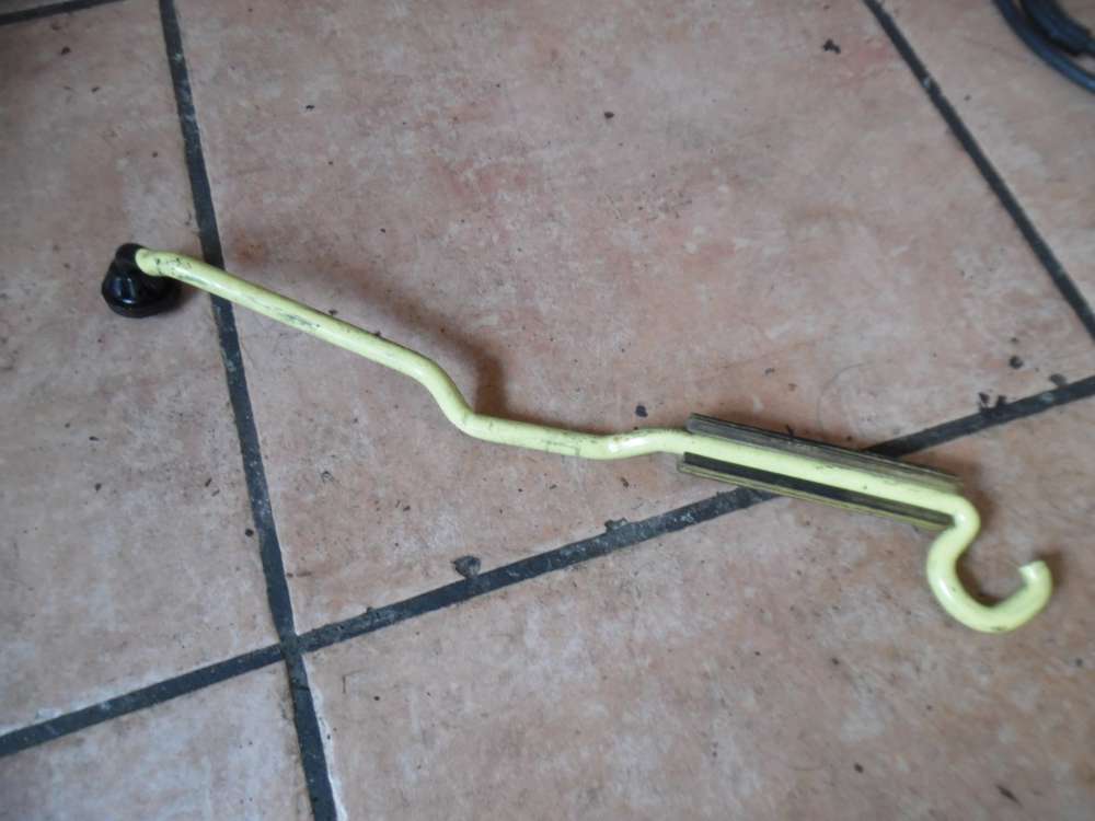 Chrysler PT Cruiser Motorhaubenhalter