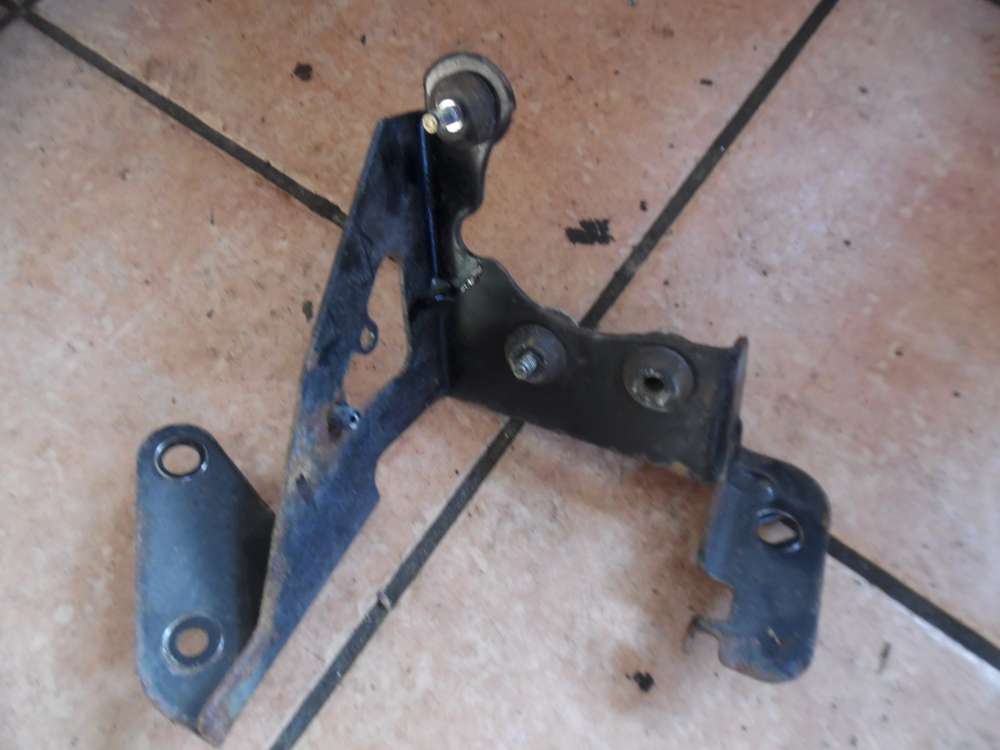 Chrysler PT Cruiser Halterung