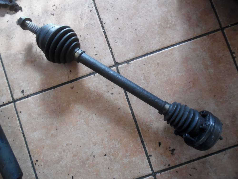 VW Golf III Antriebswelle Vorne Links