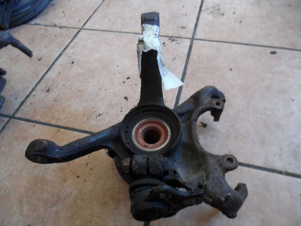 VW Golf III Achsschenkel Radlager Vorne Links