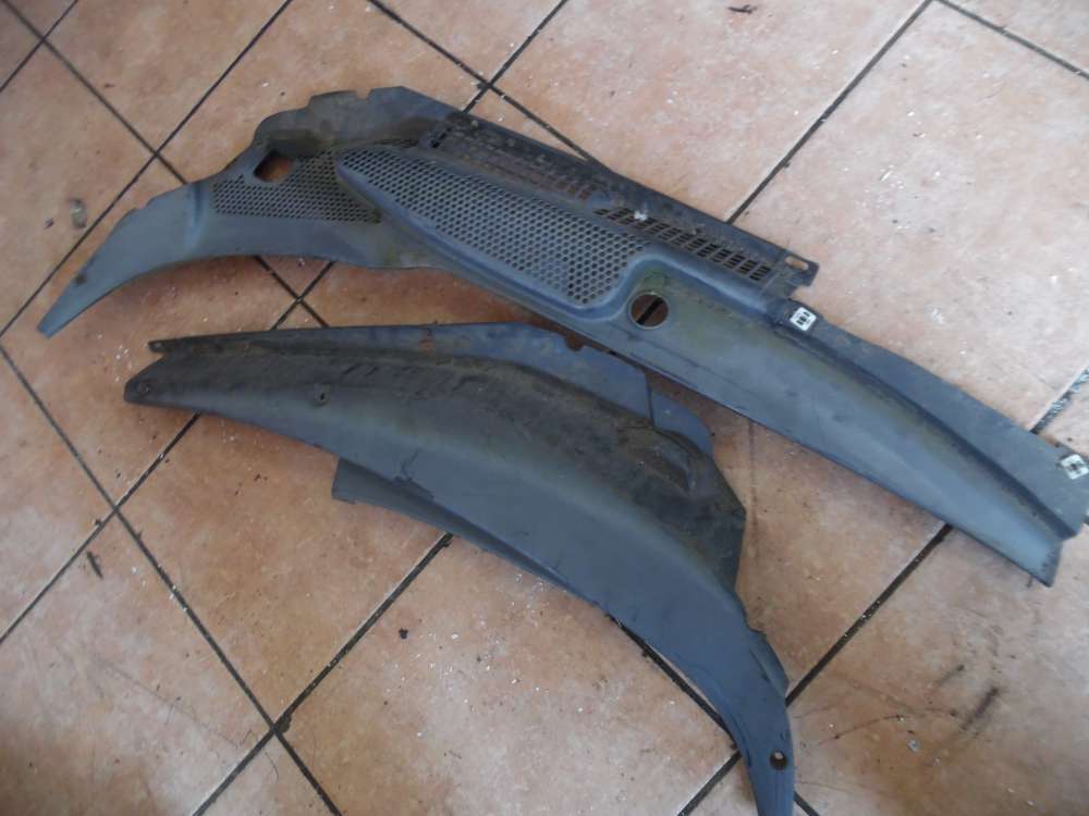 Alfa Romeo 147 Abdeckung Windlauf Wasserkasten 46558849 46558850