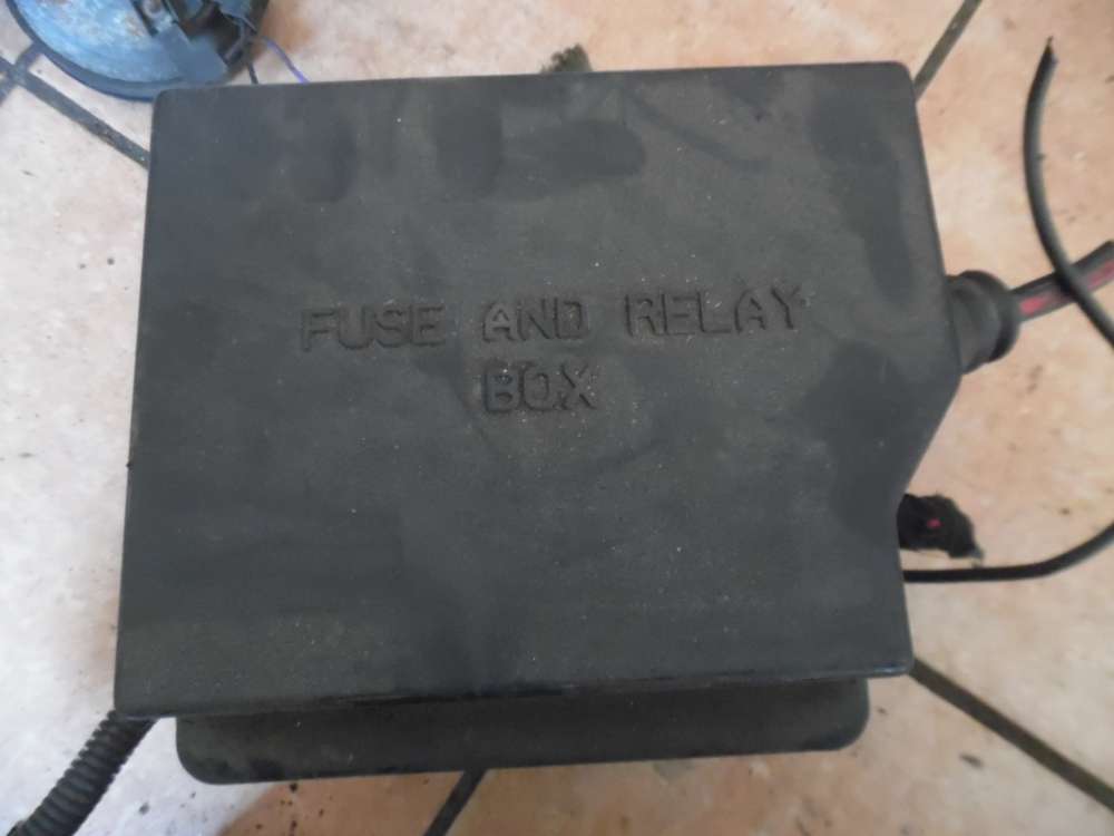 Alfa Romeo 147 Sicherungskasten mit Relais