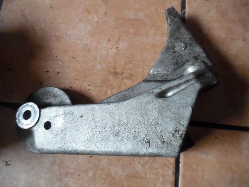 Alfa Romeo 147 2,0TS Motorhalter Motorst�tze 176477