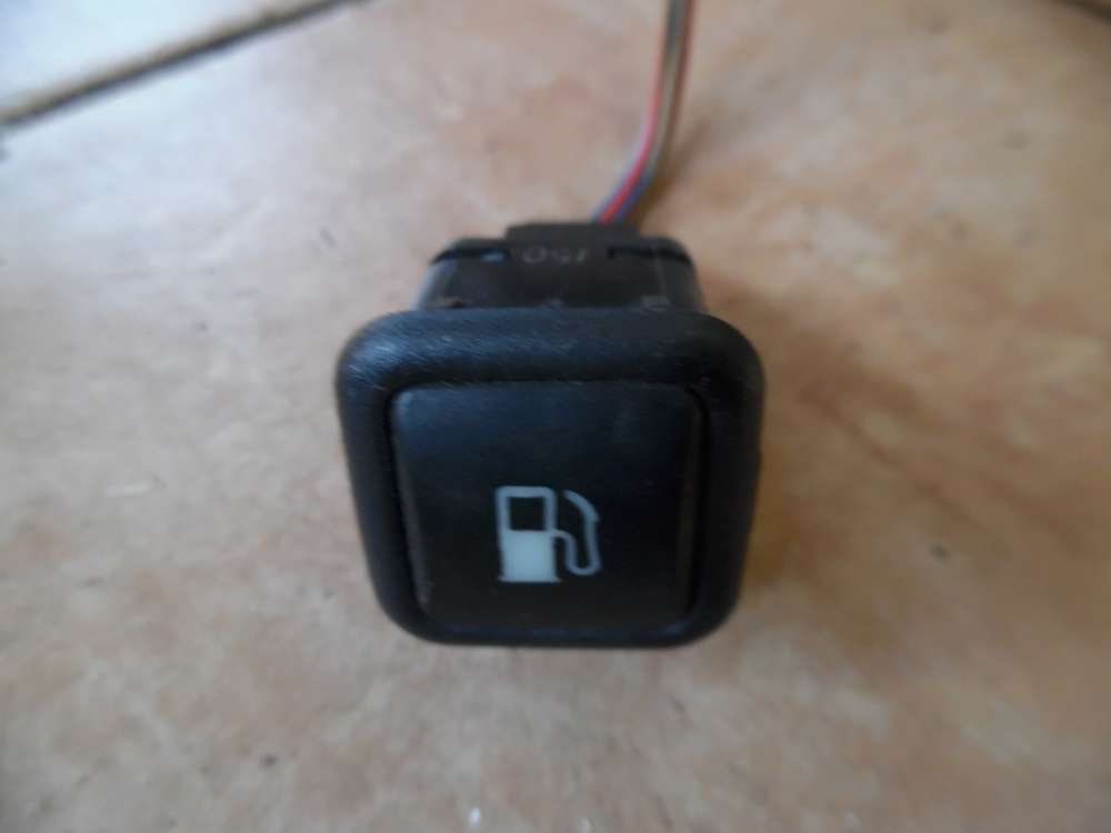 VW Passat 3B Schalter Tankdeckel 3B0959833