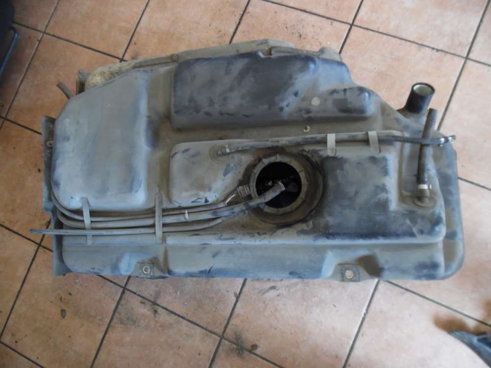 Renault Espace II Kraftstofftank Dieseltank A209420004
