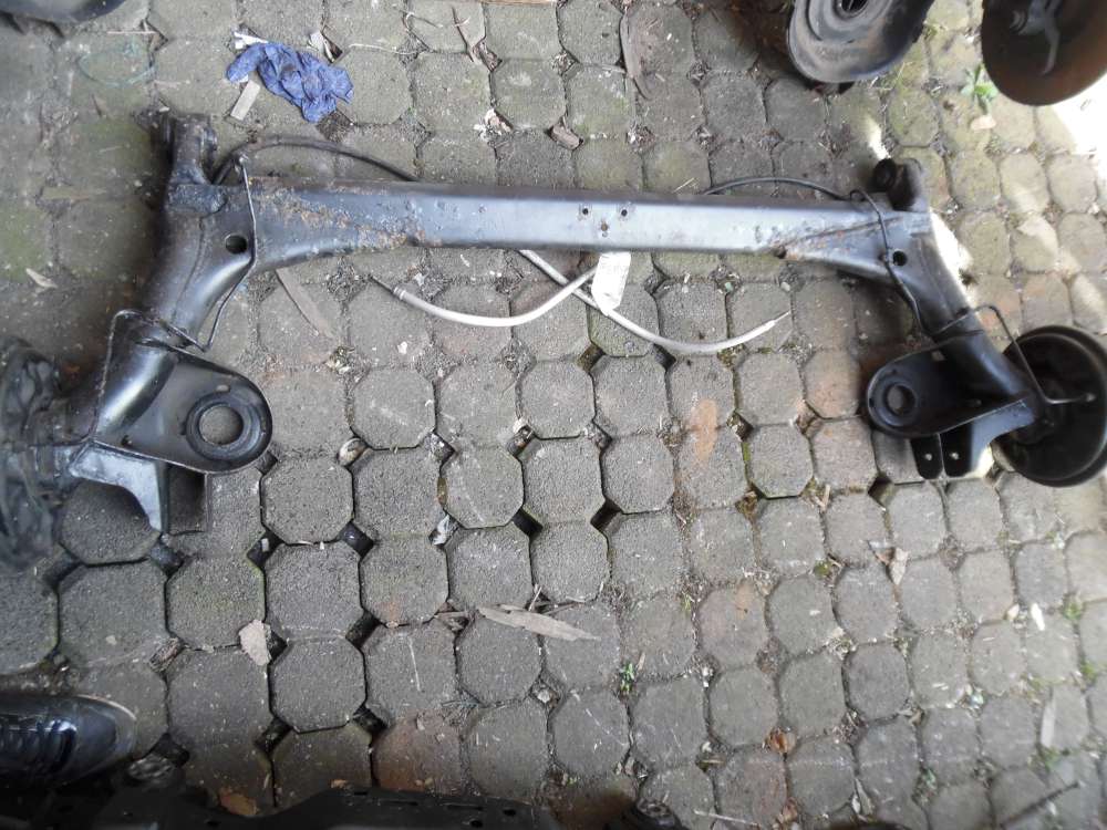 VW Lupo 6X SDi Hinterachse Achstr�ger 