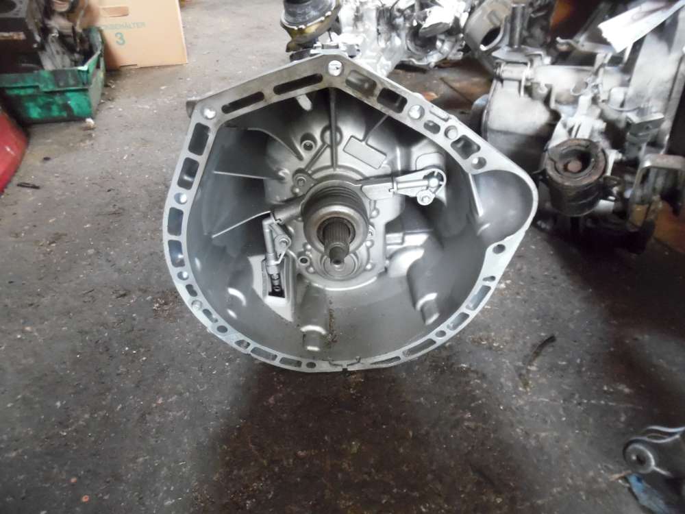 Mercedes-Benz C-Klasse W203 220 CDi Getriebe Schaltgetriebe mit Schalthebel 6-gang R2112610901 