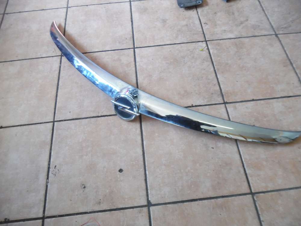 Opel Insignia A Heckklappenleiste Silber chrom Emblem 